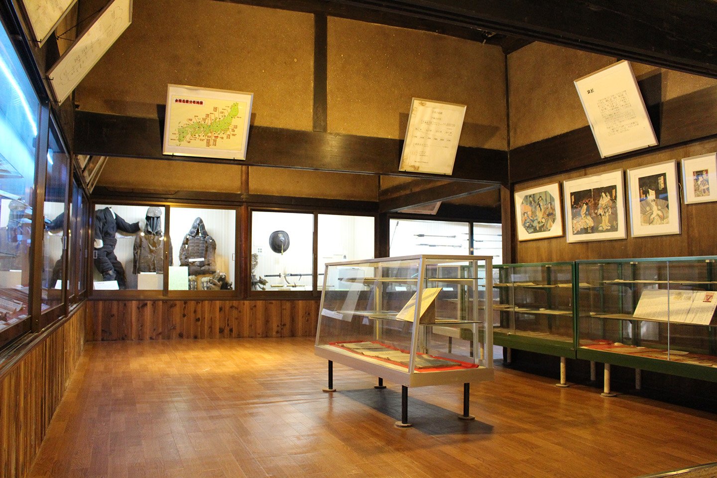 🏛️ 고가 시립 역사 자료관 (코가 시리츠 레키시 시료칸) 이미지 5